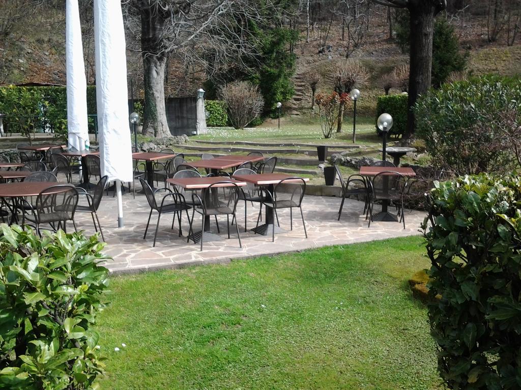 Trattoria I Bodega Otel Abbadia Lariana Dış mekan fotoğraf
