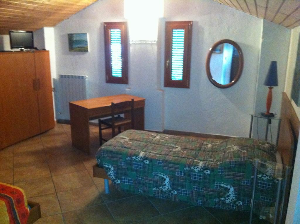 Trattoria I Bodega Otel Abbadia Lariana Dış mekan fotoğraf